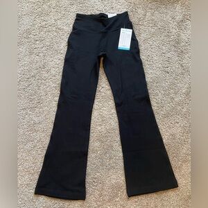 Marika - NWT Audrey Tummy Control Activewear Pants. Size small